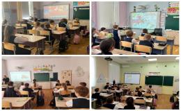 Учащиеся на классном часе